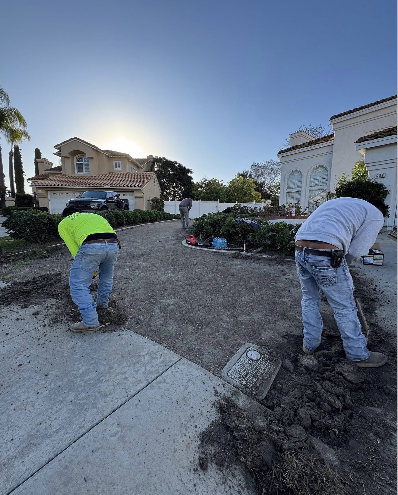 Spanish-Tile Home Front-Lawn Turf — before state